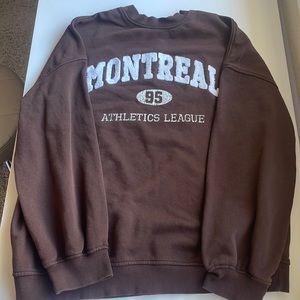 Brown crewneck from H&M